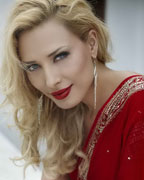 Iulia Vantur